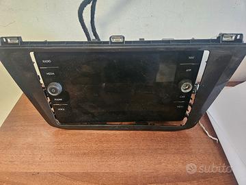 schermo volkswagen tiguan 2018