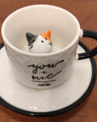 tazza in ceramica con micio