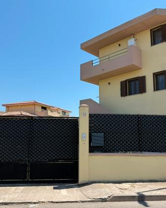 Trivano con giardino, doppio servizio e cantina