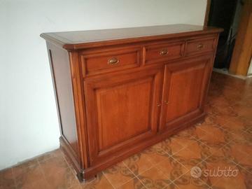 Credenza