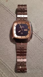 bulova accuquartz centenary