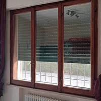 Finestre in Legno con Doppio Vetro Effetto Specchi