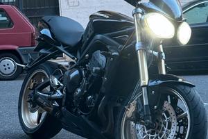 Street triple triumph 675 a2