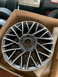 Cerchio in lega 6j x 15'' per lancia ypsilon