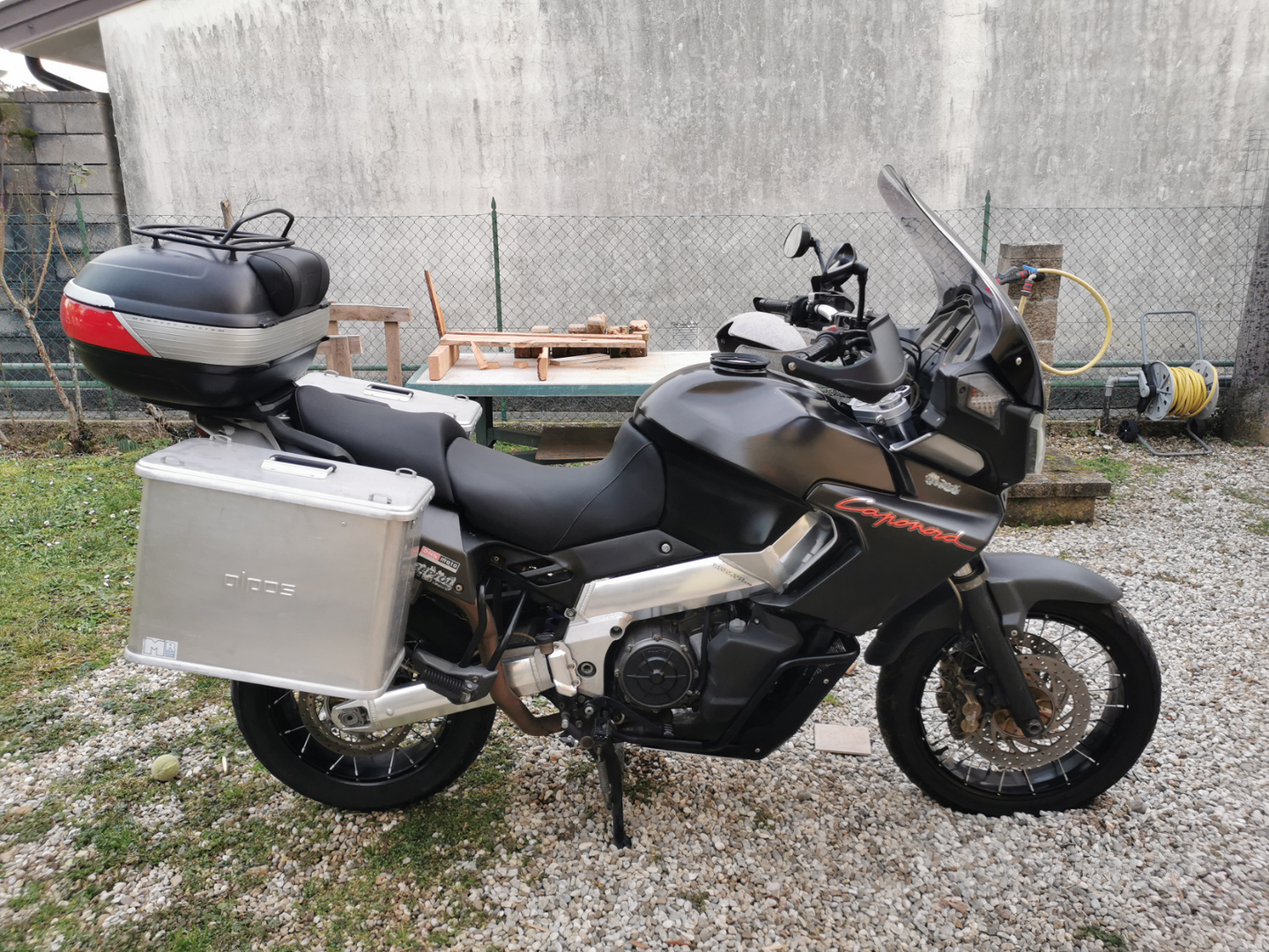 Aprilia caponord etv 1000 - Moto e Scooter In vendita a Udine