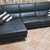 Divano in pelle 
