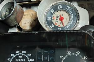 Contachilometri auto epoca 