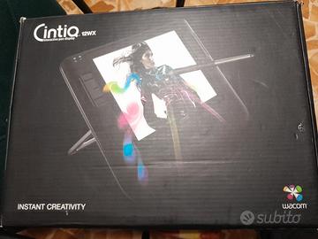 cintiq tavoletta grafica con schermo 12 pollici