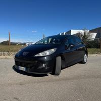 Peugeot 207 1.4 benzina + gpl