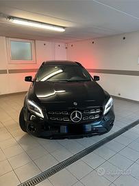 GLA 200d 4matic Sport Night edition