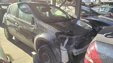Ricambi per Renault Clio 1.2 benz. anno 2010