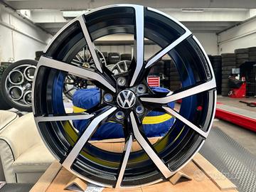 Cerchi Volkswagen golf nuovi raggio 19