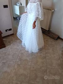 Abito da sposa compreso cappellino e sottogon
