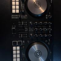 Traktor Kontrol S2 MK3 - Controller DJ -Come nuovo