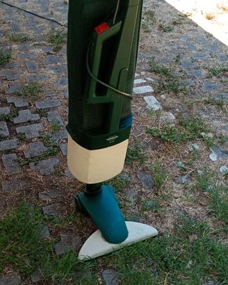 aspirapolvere folletto 