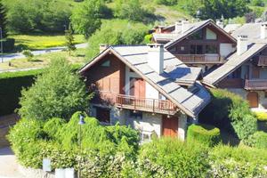 PORZIONE DI BIFAMILIARE A BARDONECCHIA