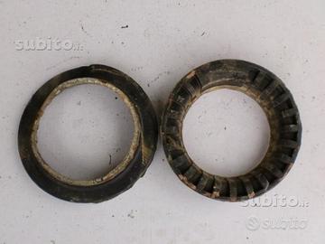 Coppia gommini molle trapezi post fiat 126 500 f l