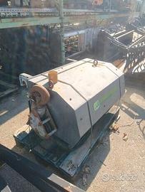 Argano 4 ton. per sollevatore telescopico Merlo Fu