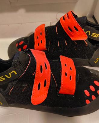 La sportiva Tarantula arrampicata/boulder