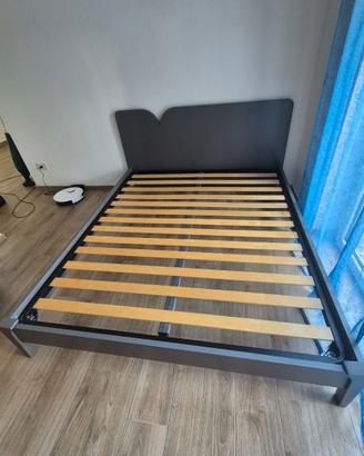 LETTO A 2 PIAZZE CON MATERASSO