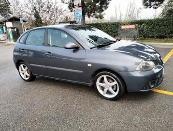 Seat Ibiza 1.4 GPL neo patetati come nuova