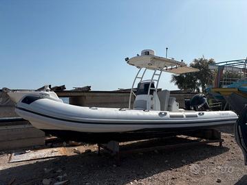 Gommone fisherman 700