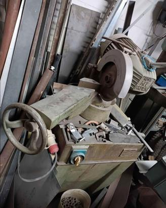 Sega segatrice a disco taglio lento ferro