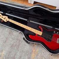 Basso Fender American Precision