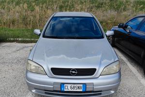 Auto Opel Astra 
