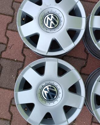 Cerchi in lega da 14 per Volkswagen Polo 9n
