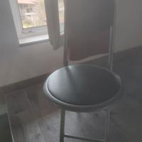 Sgabello pieghevole