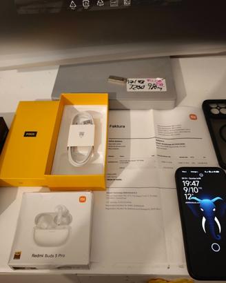 Xiaomi POCO F8 Ultra/Dual