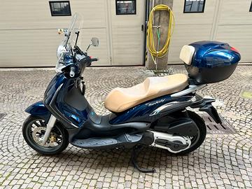 Piaggio Beverly 400 tourer 2009