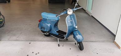 Vespa Primavera 125 ET3 