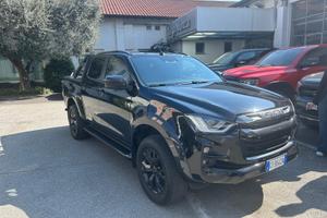 ISUZU Dmax