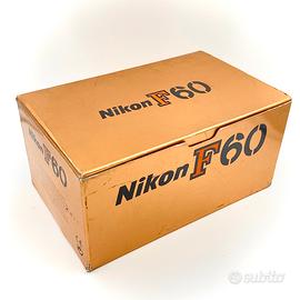 Nikon F60 in scatola originale