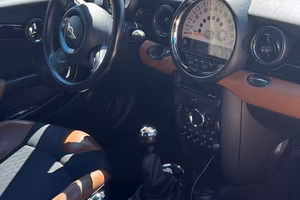 mini Cooper 2011
