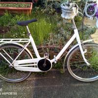 Bicicletta da donna.