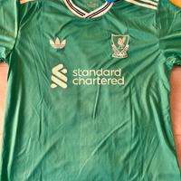 Stupenda maglia Liverpool Chiesa