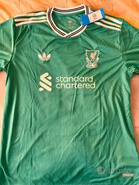 Stupenda maglia Liverpool Chiesa