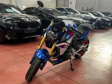 BMW Motorrad F 900 R