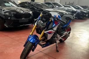 BMW Motorrad F 900 R