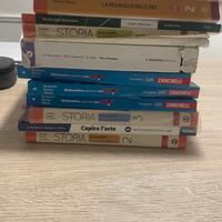 Libri del liceo di seconda mano leggi descrizione