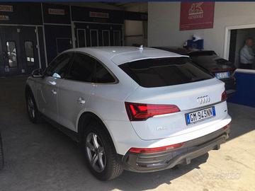 AUDI Q5 SPORTBACK 40 2.0