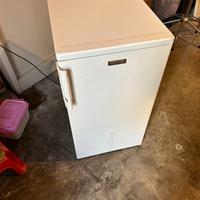 Frigorifero Piccolo Ignis con Congelatore