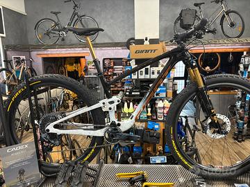 GIANT ANTHEM ADV.2025 TG.M