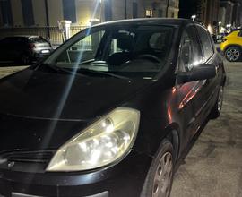 RENAULT Clio 3a serie benzina