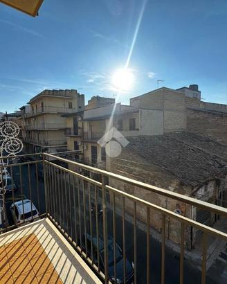 MONOLOCALE A ALTAVILLA MILICIA
