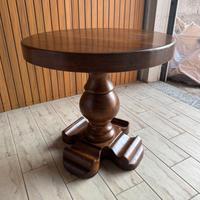 Tavolino rotondo in legno di noce