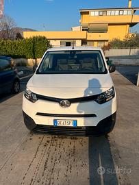 Toyota proce city 1.5 102cv del 2022